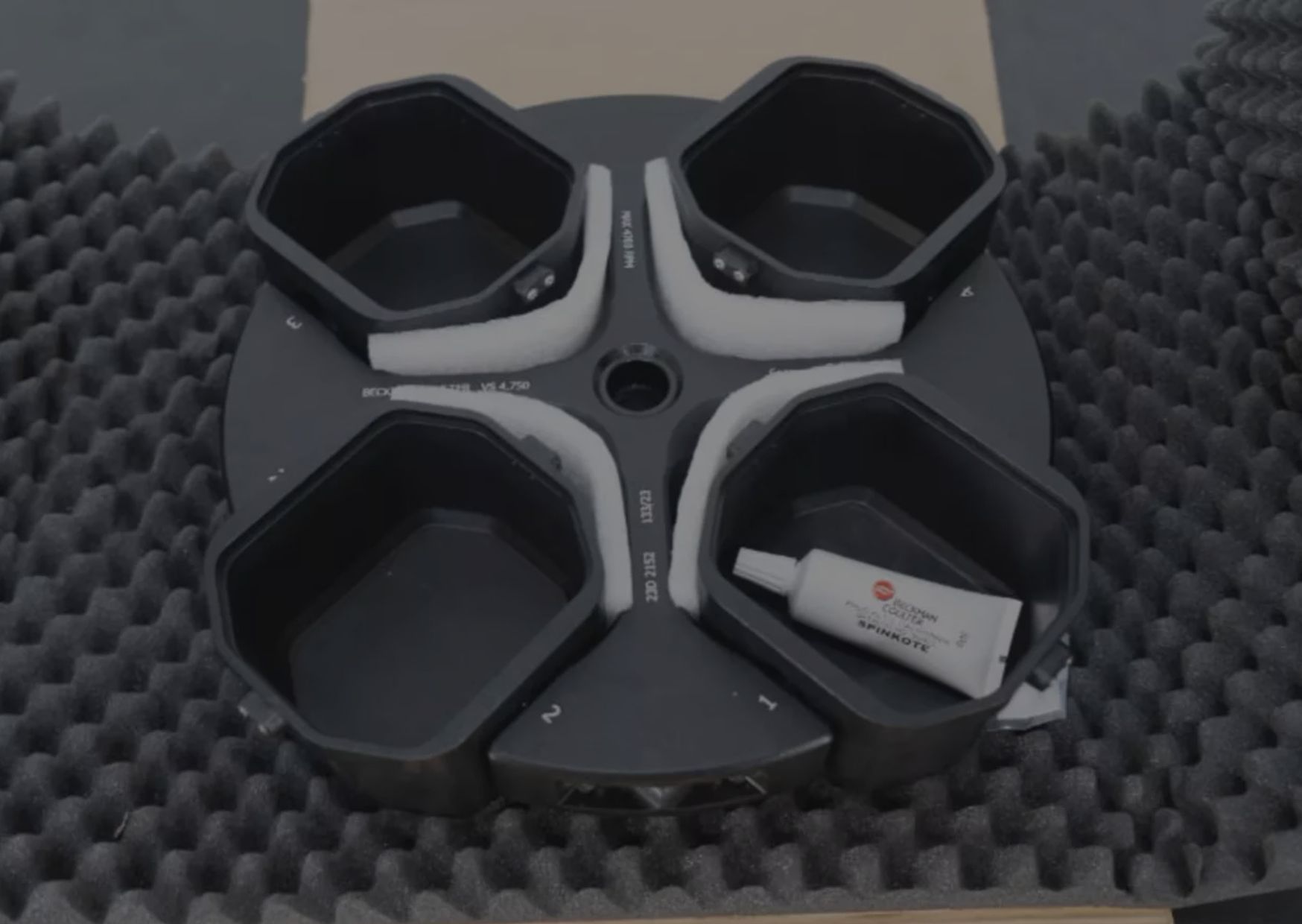 1 Swing-Bucket Rotors 2